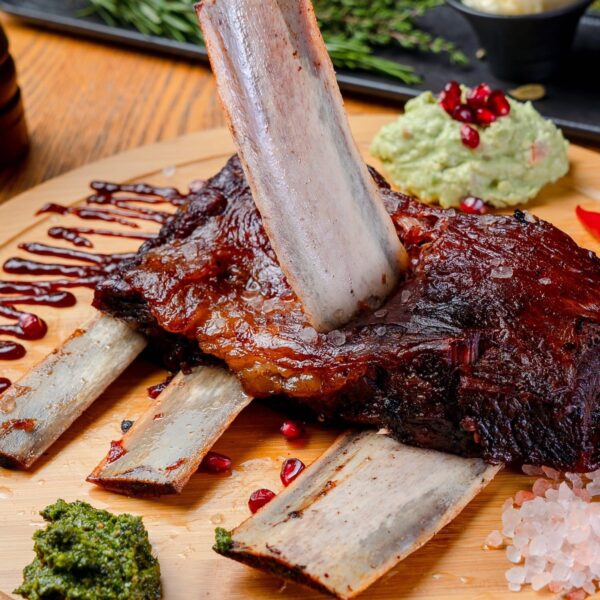 Ribs din piept de vita afumat